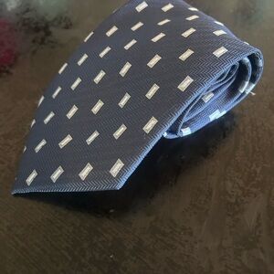 Hugo Boss Vintage 90s Made in Italy 100% Silk Classic Navy Geometric Print Tie